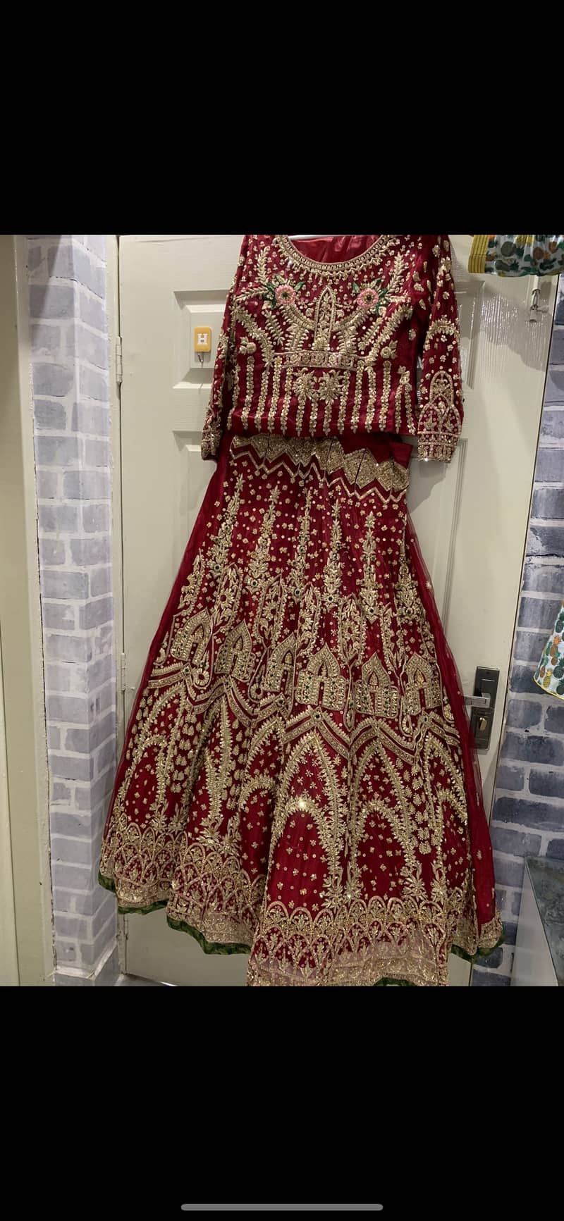 designer lehnga | MNR article | bridal lehnga | bridal dresss 3