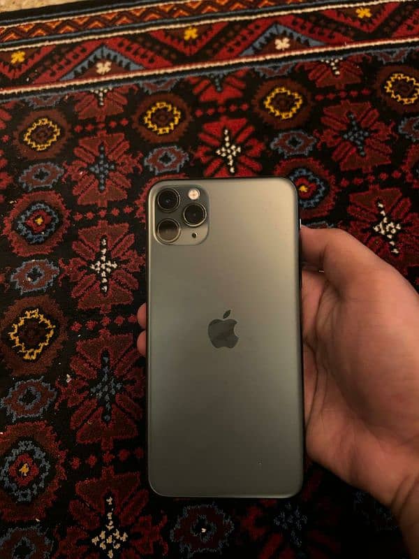 iphone 11 pro Max 10/10 Condition 0