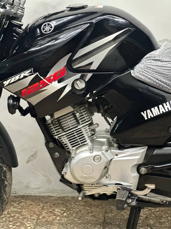 yamaha ybr125g 2016 ( japniess model ) 1