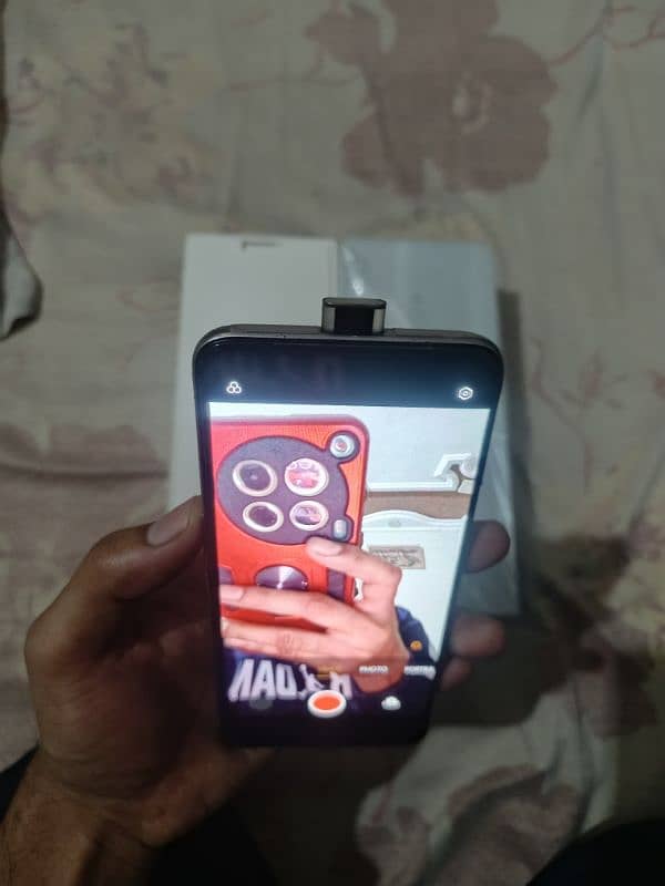 Oppo Reno 2f with Box 2