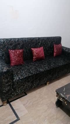 7 seater sofa set with center table garnty card are given