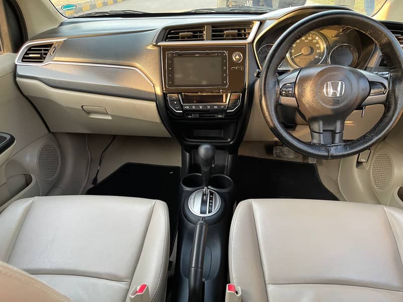 Honda BR-V i-VTECH S like NEW Urgent Sale 17