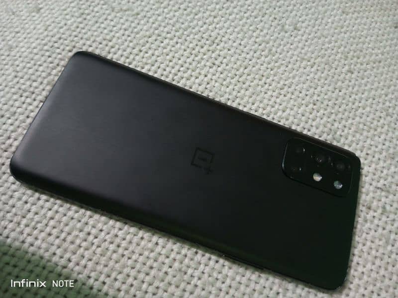 Oneplus 9R 1