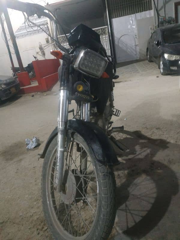 I am selling my unique 2013 0