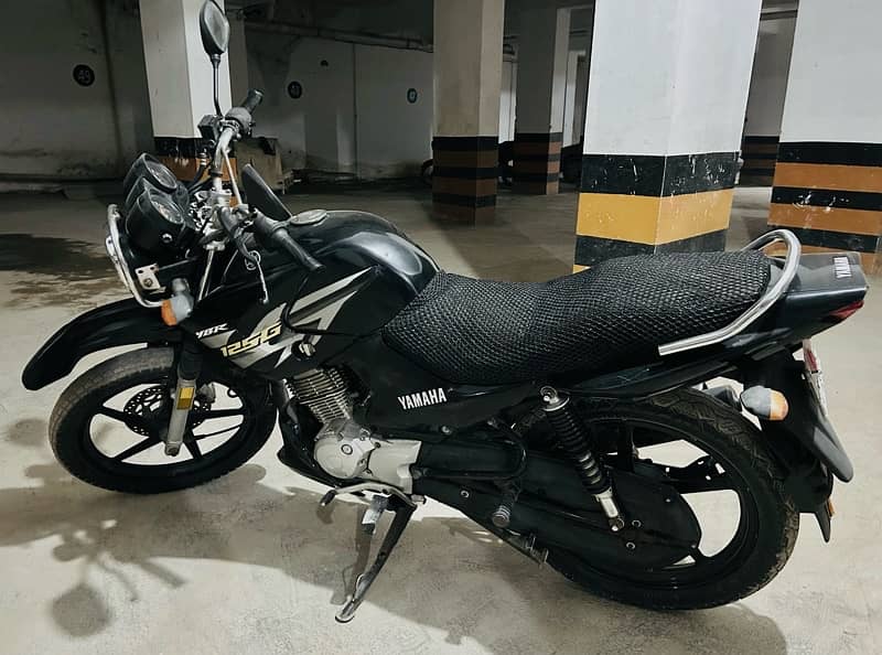 Yamaha YBR125G (2019) 0