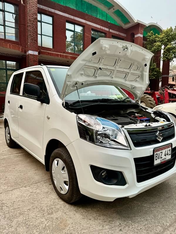 Suzuki Wagon R 2022 12