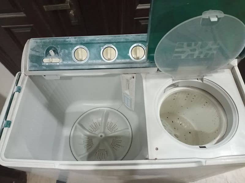 Haier Twin Tub Washing Machine 2