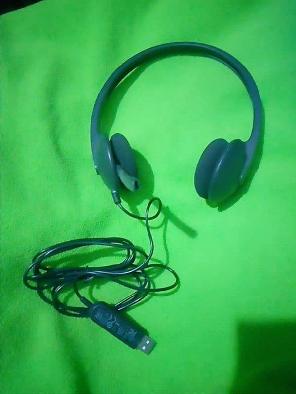 headset 2