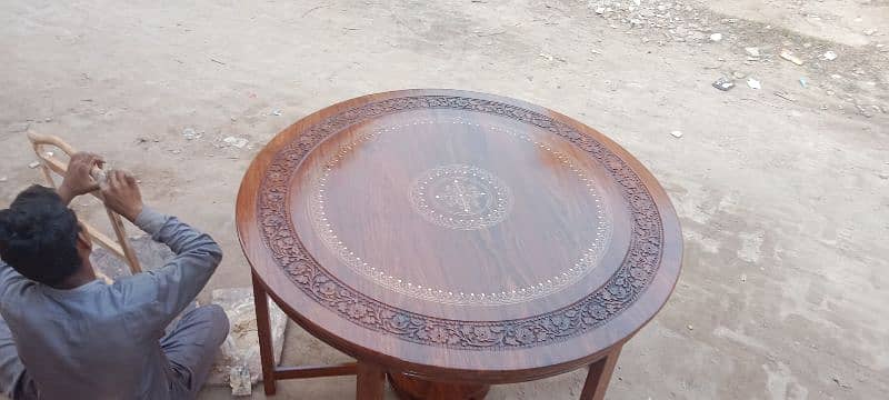 6 seater round shape brown polish top wood 2