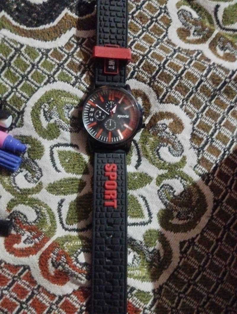 Branded watch 0