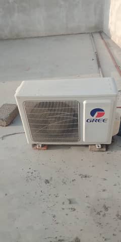 Gree 1 ton non inverter