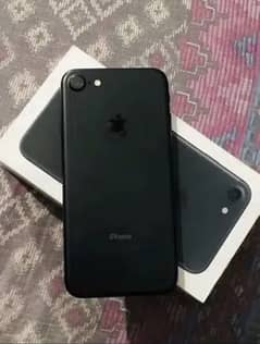 Iphone 7 with box board dead