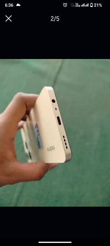 Realme C61 1