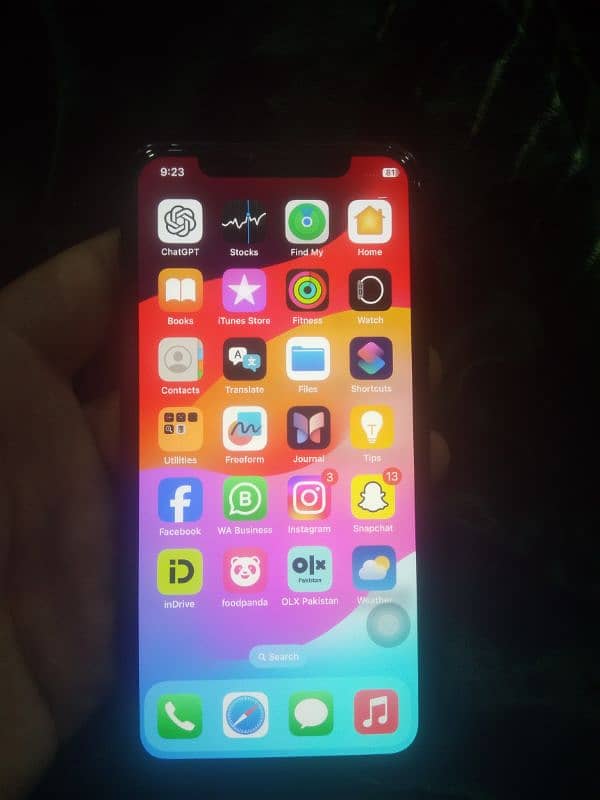 iPhone 11 pro All OK no any problem water pack 256 gb 84%batterthealth 4