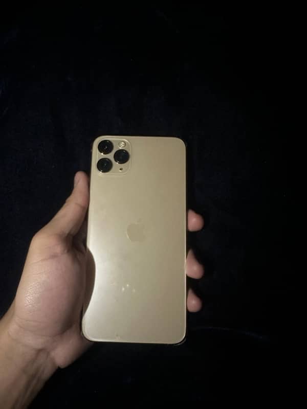 IPhone 11 Pro Max 256 Gb PTA approved 1