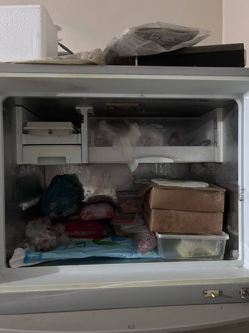 Refrigerator for sale 4