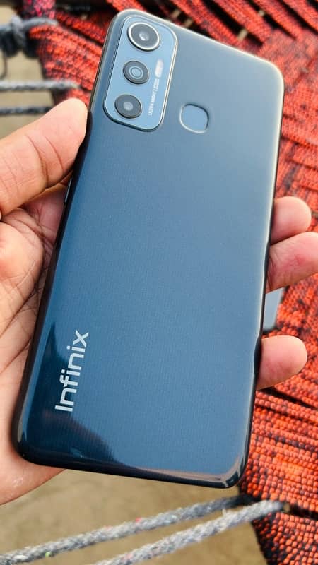 infnix hot 11 4Gb+4Gb 8Gb Ram 128GB ROM CType Charger 1