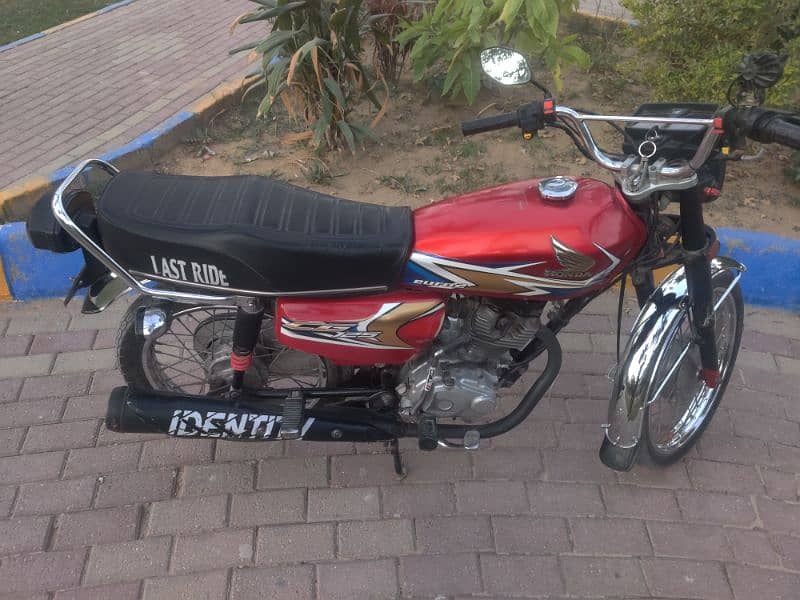 Honda 125 model 2020 Karachi number first owner 2