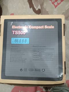 Electronic compact scale