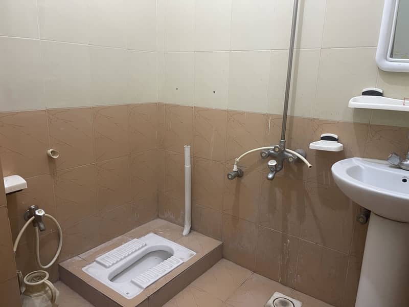 2Bed Flate For Rent in G15 Markz Islamabad 2