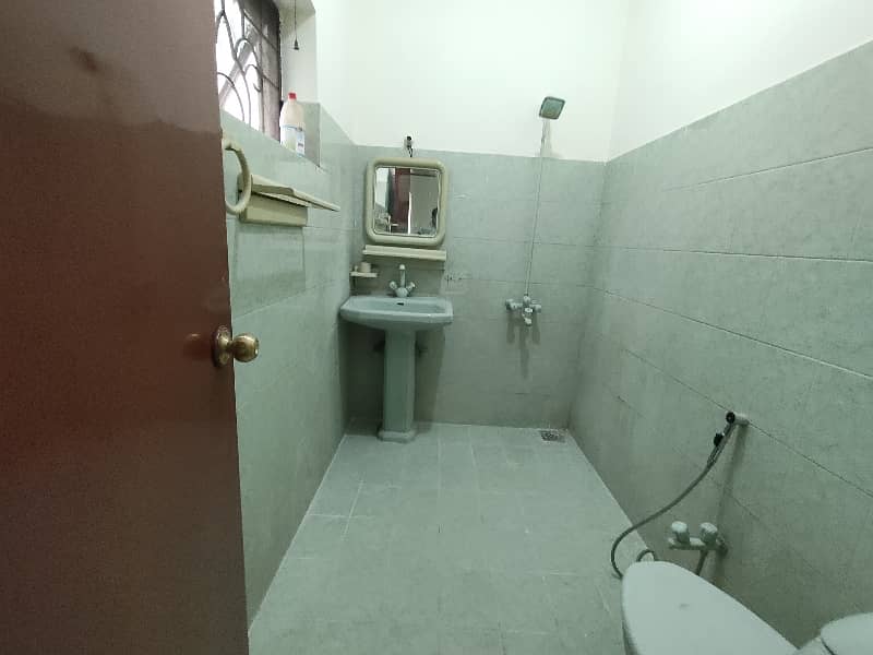 1-Bedroom Lounge Kitchen Lower Portion Available For Rent Near CMH Hospital Lahore Cantt. 2