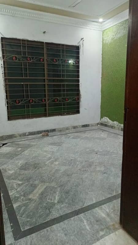 5 Marla Upper Portion for Rent in Johar Town Phase 2 for Family and Silent office (Call center + Software house) 3