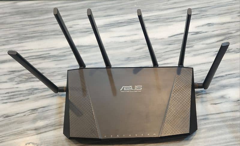 Asus Gamming AC3200 TRIBAND GIGABIT WIFI ROUTER 2