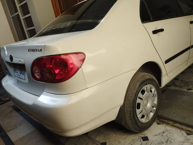 Toyota Corolla 2.0 D 2004 10