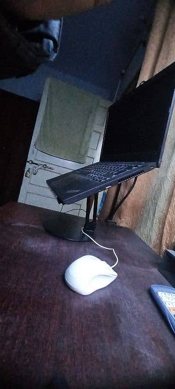 pad/laptop stand 1