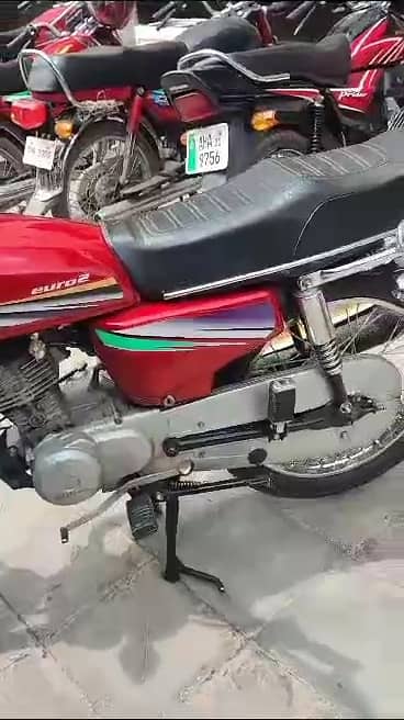 Honda 125 2014 model for sale WhatsApp number 03185729839) 3