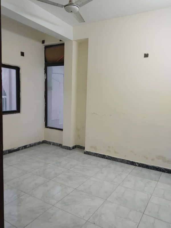 2 Bedroom Beautiful Flat For Rent Reasonable Price 4