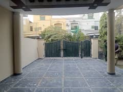 1 Kanal House for Rent in Johar Town for Family & office (Call center + Software house)