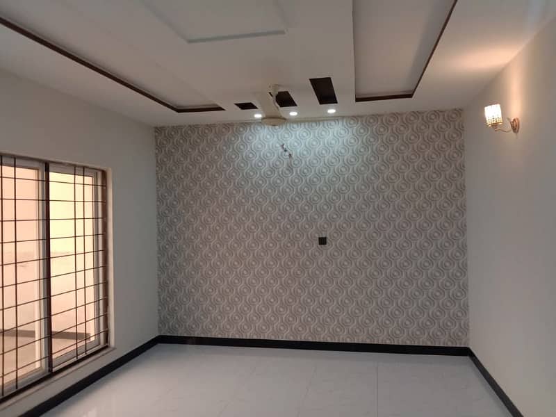 1 Kanal House for Rent in Johar Town for Family & office (Call center + Software house) 1