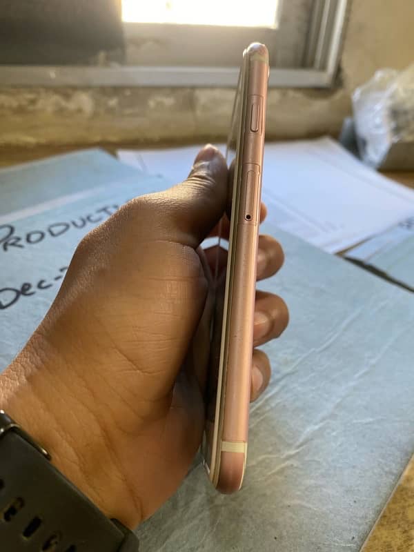 iphone 7 128 GB PtA approved water pack 2