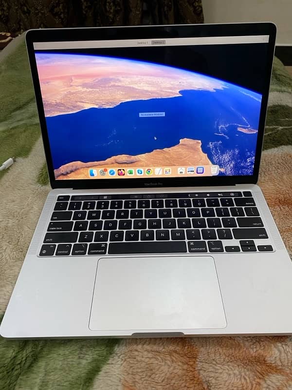 macbook pro M1 16/1Tb 4