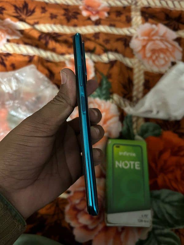 infinix note 8 3