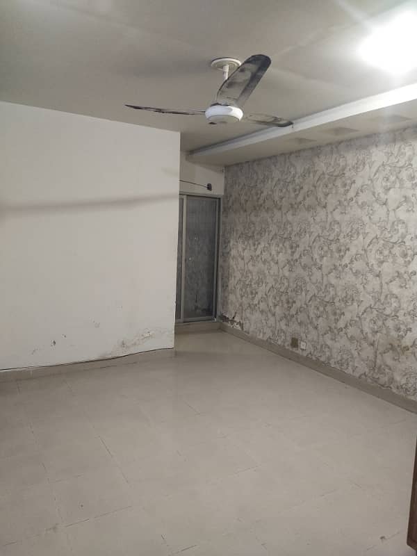 1 bed room flat available for rent jinahh mall palaza izeer town 1