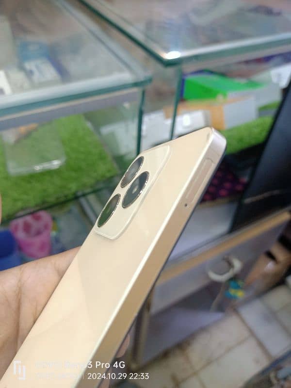 Realme C61 For Sale (9 Months Warranty) 10