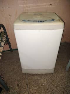 LG AUTOMATIC WASHING MACHINE WITH GEAR PROBLEM