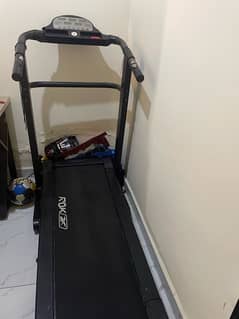 treadmill in good condition