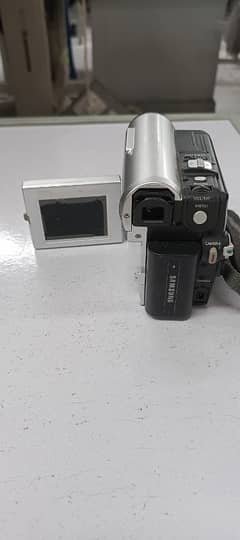 Samsung Digital Camera model SC D353