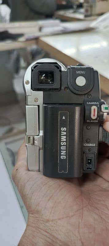 Samsung Digital Camera model SC D353 2