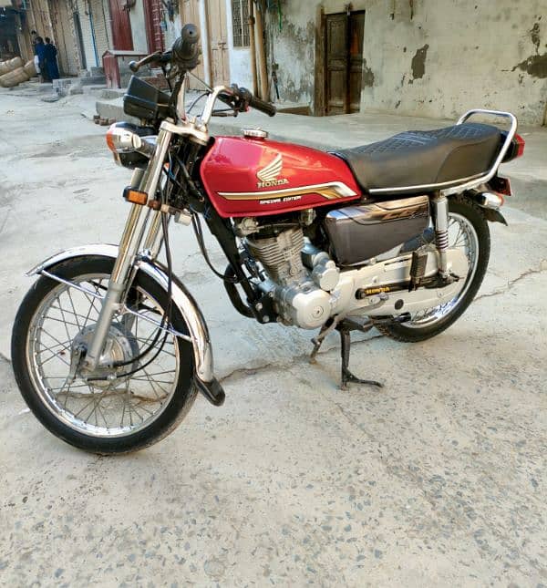 HONDA CG 125 SPECIAL EDITION 2