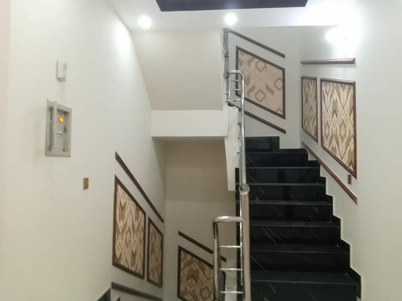 2 Kanal Upper portion for rent In Johar Town You Can Find The Perfect For Rent 9