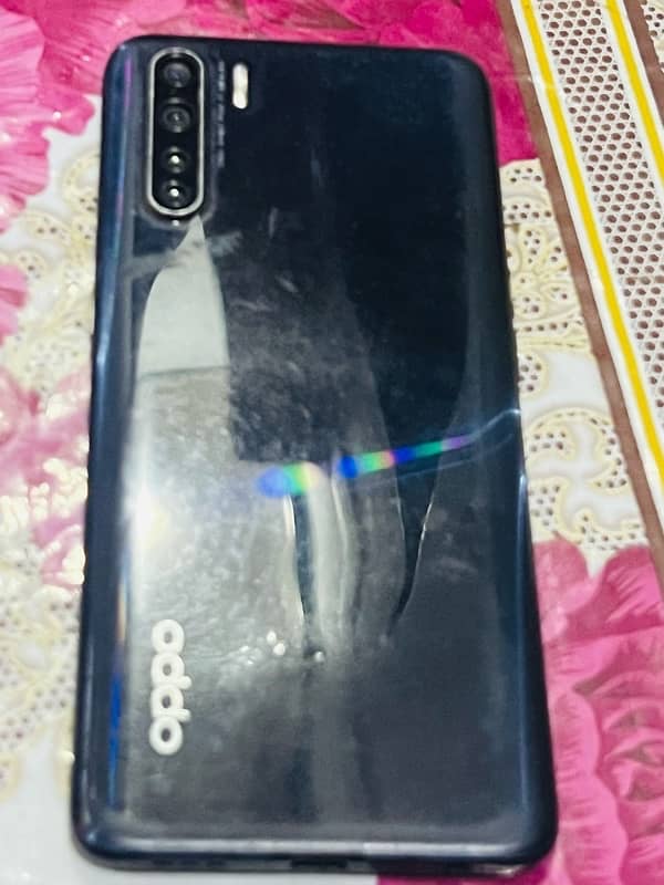 Oppo F15 sasta 0