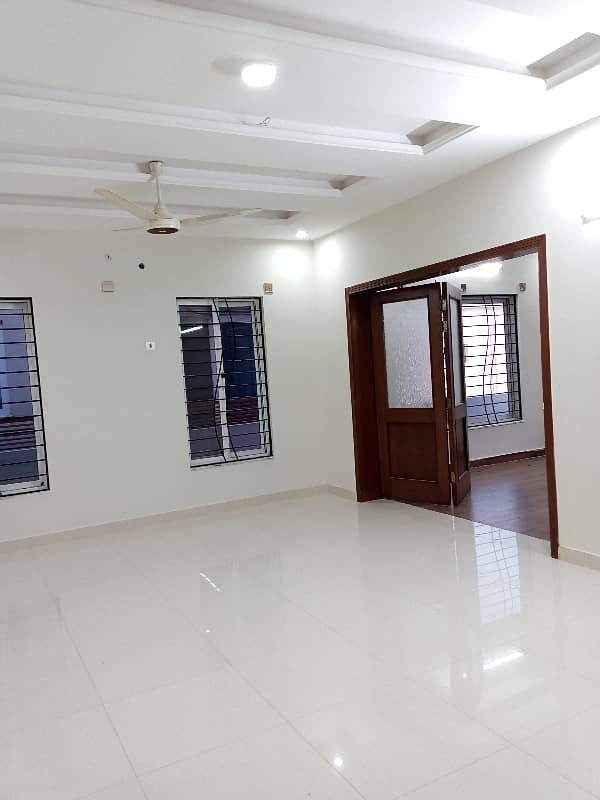 Beautiful Upper Portion For Rent 0