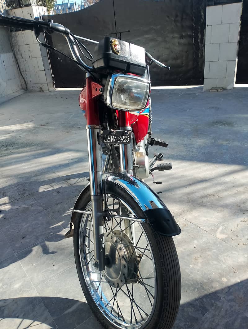 Honda CG 125 2010 9