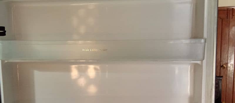 Hitachi fridge 2