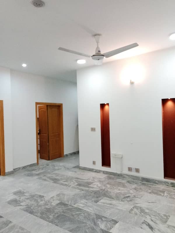 Beautiful Upper portion for rent 0