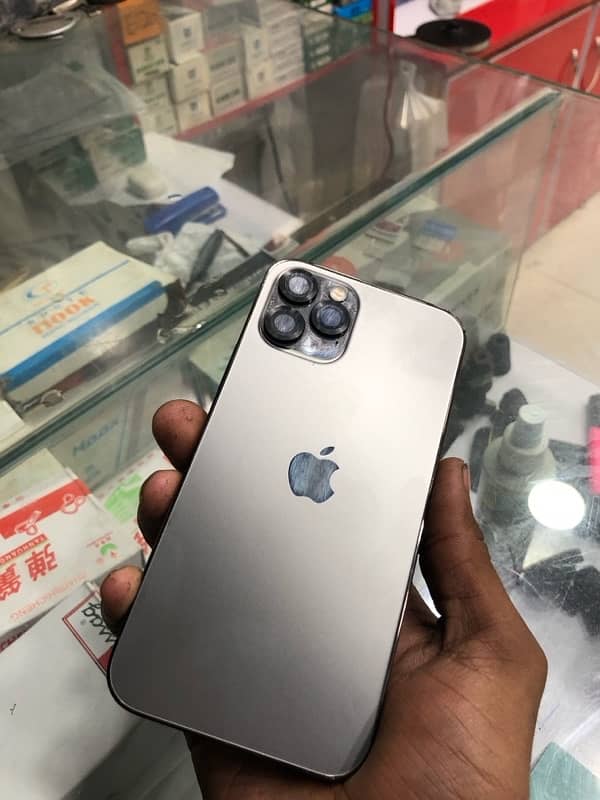 I phone 12 pro good condition factory unlock 4